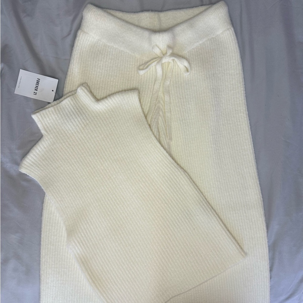 Forever 21 Cream Knit Set
